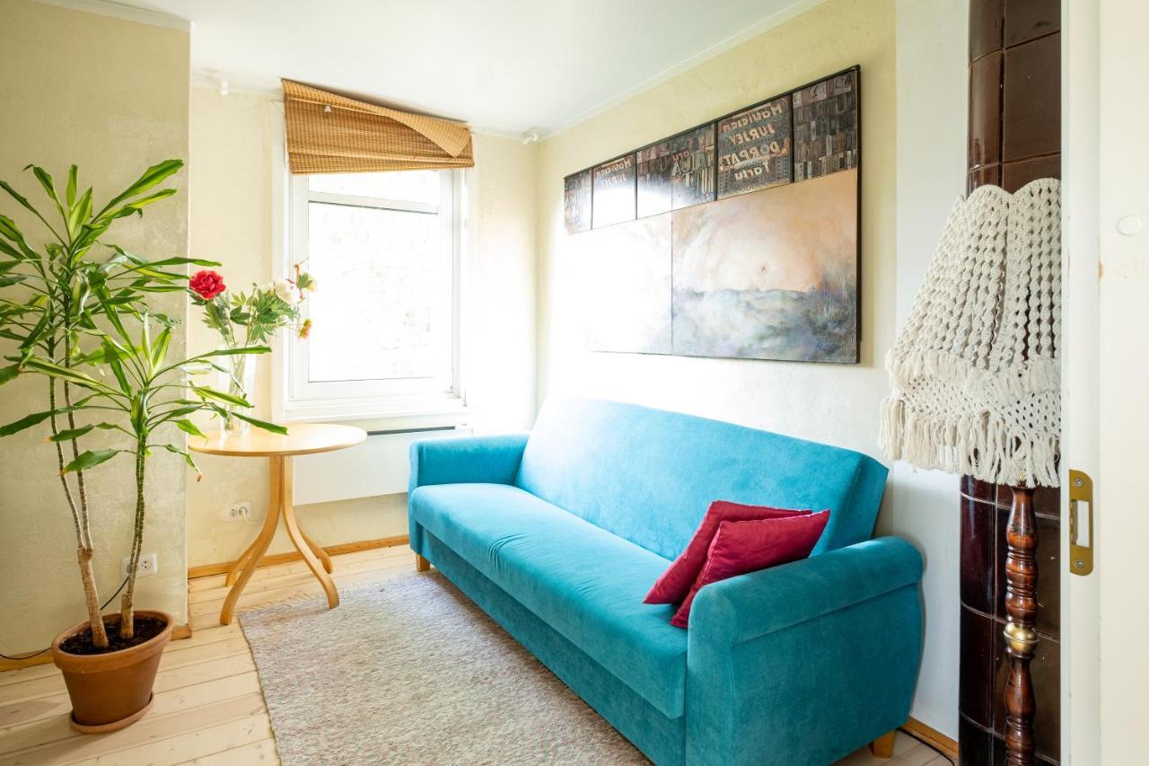 טאלין Artists Apartment Near Telliskivi Creative Centre מראה חיצוני תמונה